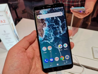 Xiaomi Mi A2:  Android  Snapdragon 660