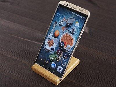  ZTE Axon 7:   