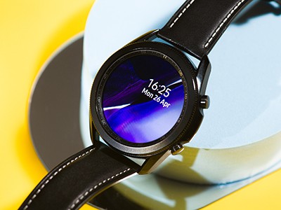  Samsung Galaxy Watch3:     