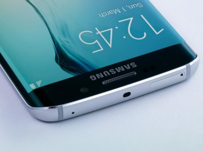  Samsung Galaxy S6 Edge+    -