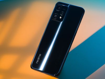  realme 9 Pro: - 