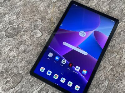 Lenovo      Tab Plus.    ?