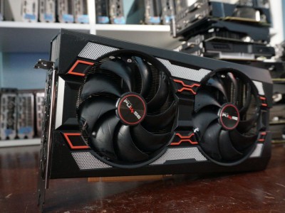 ASUS        Radeon RX 5600 XT