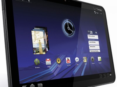 Motorola Xoom   Samsung Galaxy Tab