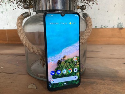 Xiaomi    Android 10   Mi A3