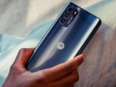   Motorola Moto G42  