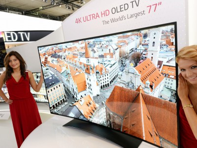 LG  77-  ULTRA HD OLED 