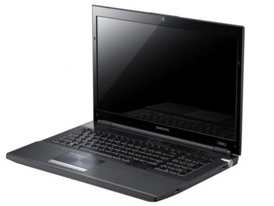 Samsung 700G7A -  