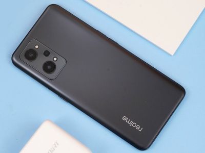     realme Q5   