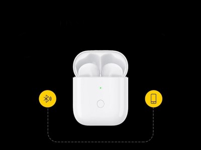 realme    Apple AirPods   