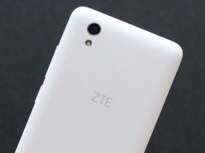 ZTE Blade D2    