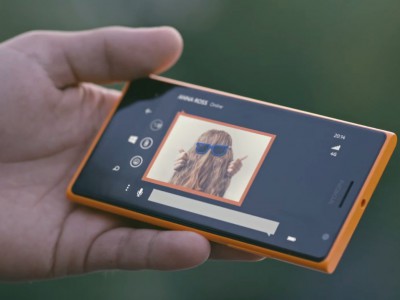  Nokia Lumia 735    Microsoft