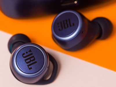  JBL LIVE 300TWS:  TWS-   