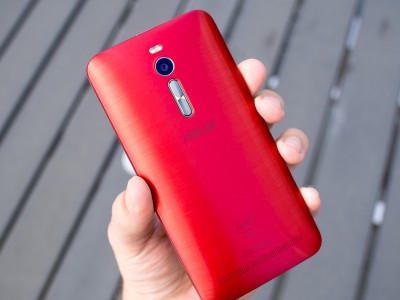  ASUS ZenFone 2      