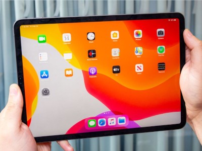 : Apple    iPad  OLED-