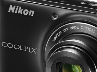 Nikon Coolpix S810c -    Android