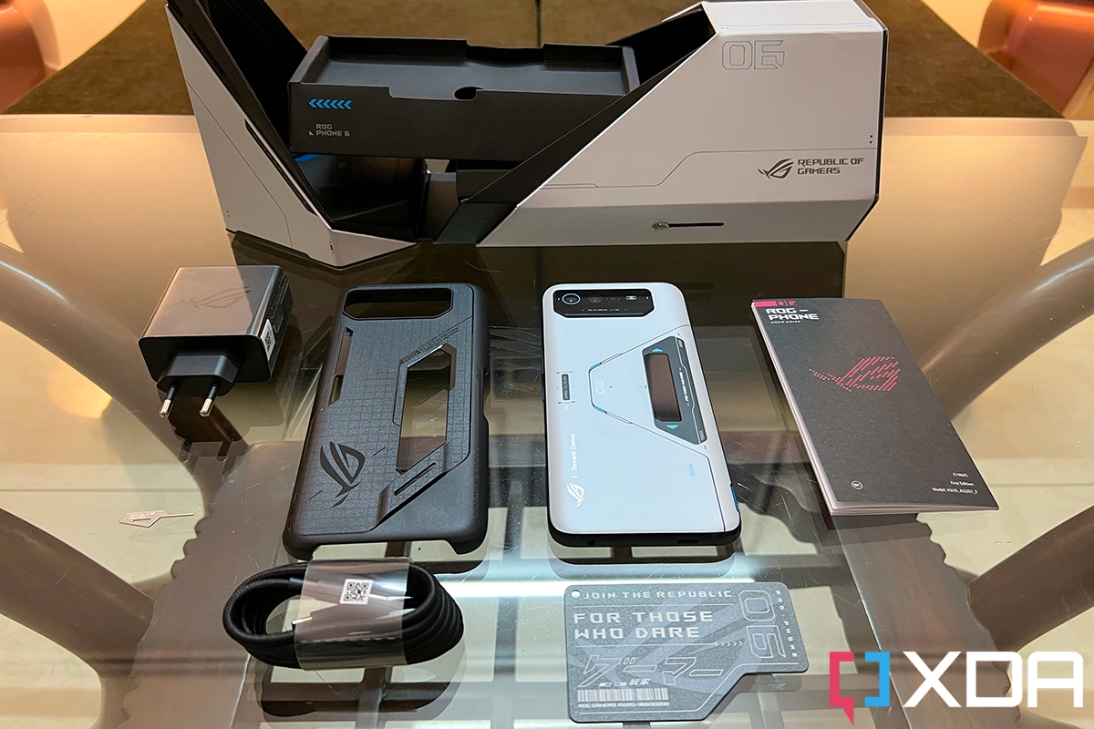 Распаковка ASUS ROG Phone 6 Pro: «полный фарш» и игра в подарок [ВИДЕО] -  4PDA