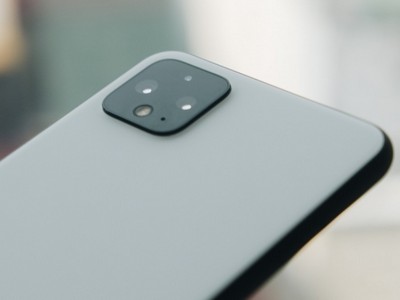   Pixel 4   