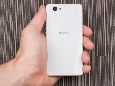 Sony Xperia Z1 ompact:       