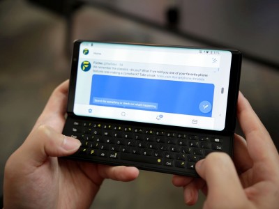 F(x)tec Pro 1:   Snapdragon   QWERTY-