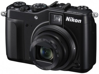 Nikon COOLPIX P7000 -   