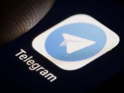  Telegram     