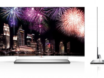 LG   OLED-