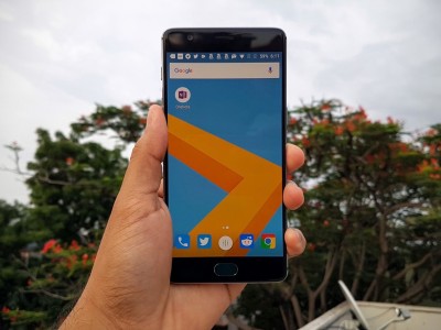 OnePlus     Android 7.0  3  3