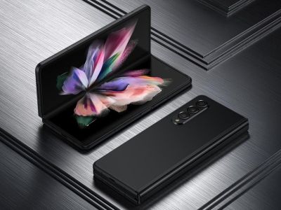   Samsung Galaxy Z Fold4   