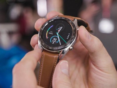 - HUAWEI Watch GT 2e    