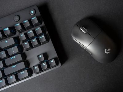 Logitech       G PRO