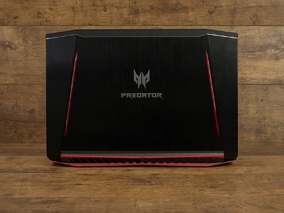  Acer Predator Helios 300:   