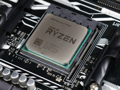 AMD Ryzen 7 2700X   