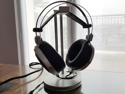   Pioneer SE-Master 1   2499