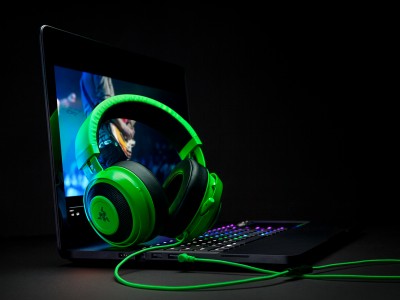 Razer Blade Pro (2017)  Intel Core Kaby Lake   THX    