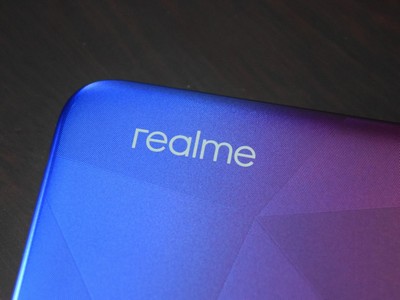 C realme X9 Pro  Race Pro  