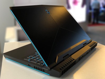   Alienware   