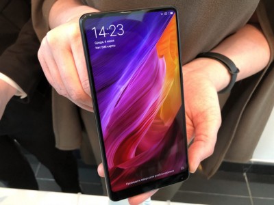      Xiaomi Mi Mix 2S  Redmi S2