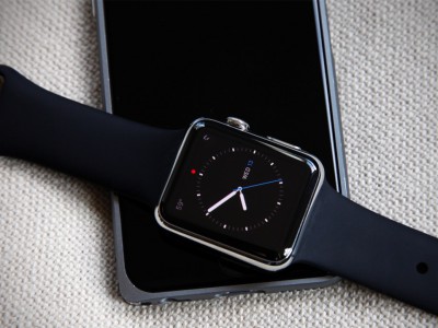 Apple ,   iPhone, iPad  Watch       