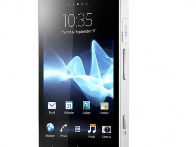 : Xperia S    Sony