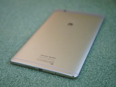 Huawei MediaPad M3     -