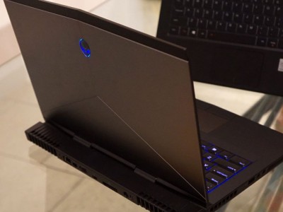    Alienware 17, 15  13       