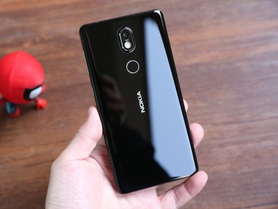 Nokia 7 Plus      