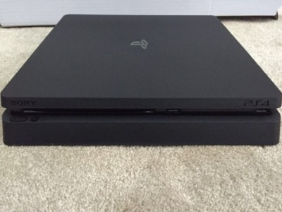 Sony PlayStation 4 Slim   