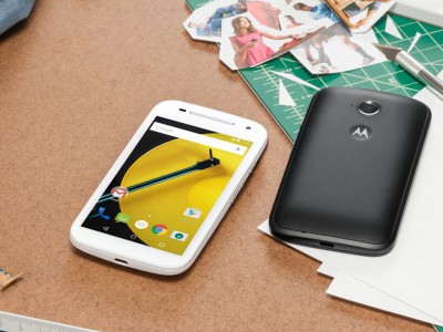  Motorola Moto E: Android Lollipop  LTE  $150