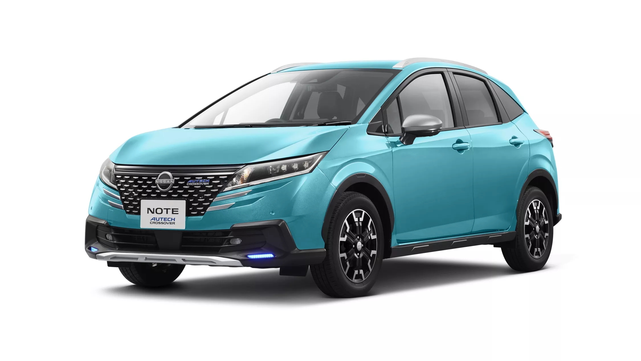 Nissan показала обновлённую версию гибридного хэтчбека Note Autech - 4PDA