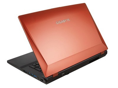   Gigabyte P2742G   