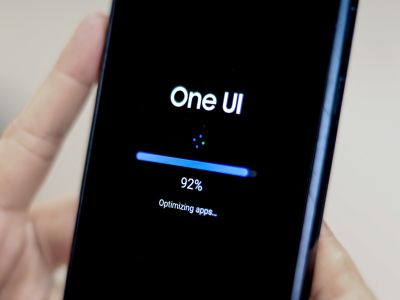 Samsung One UI 7.0  .   