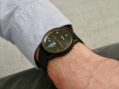 Garmin Vivomove Trend:     