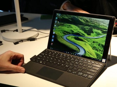 Acer Switch Alpha 12     